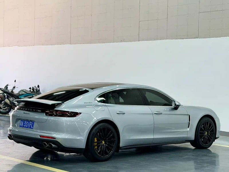 macan panamera