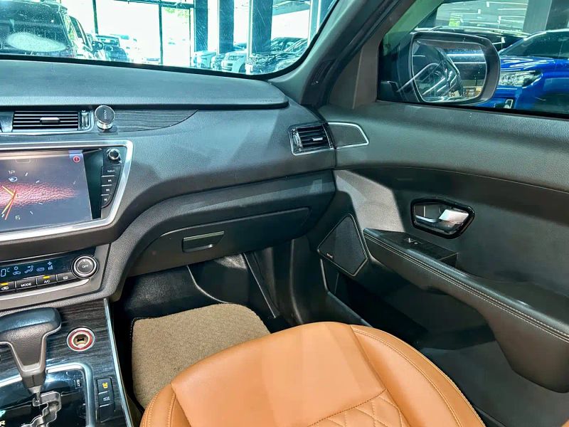 Landwind x7
