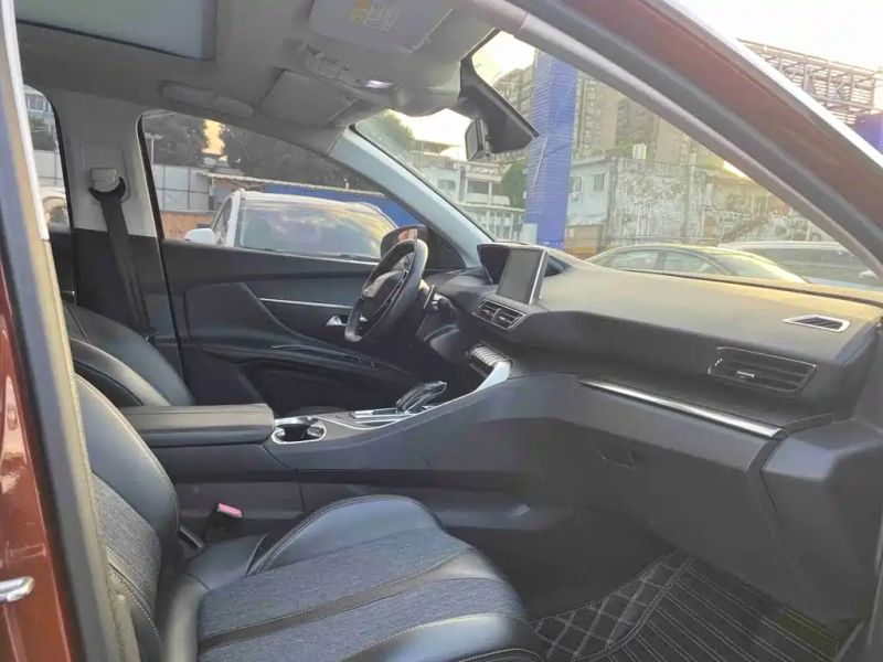 Peugeot 4008