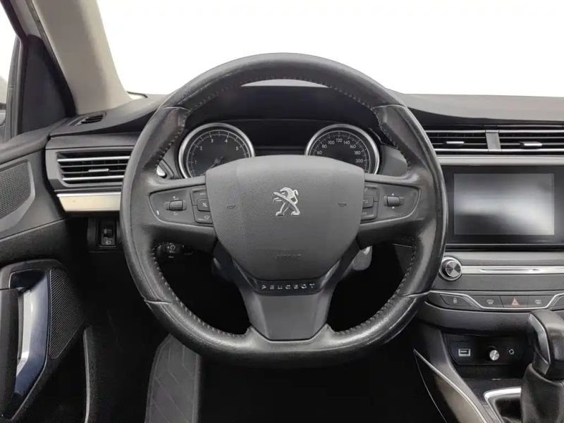 Peugeot peugeot_408