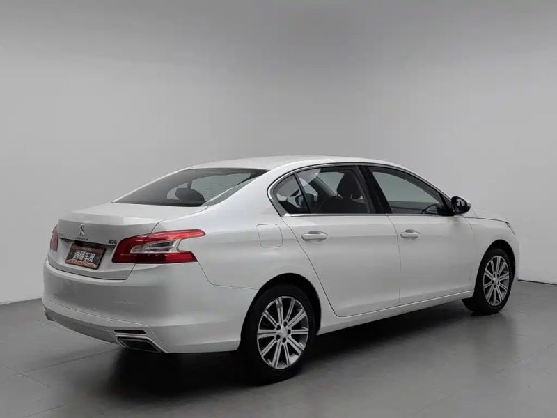 Peugeot peugeot_408