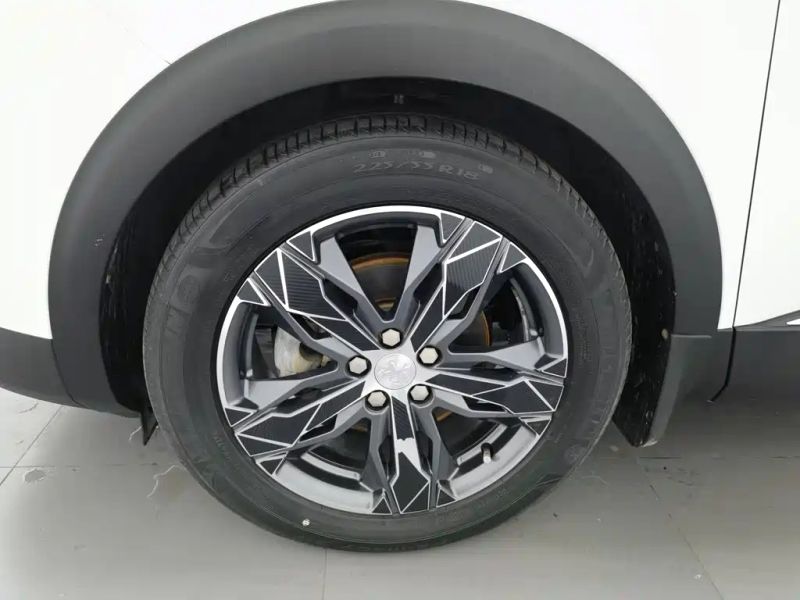 Peugeot 4008