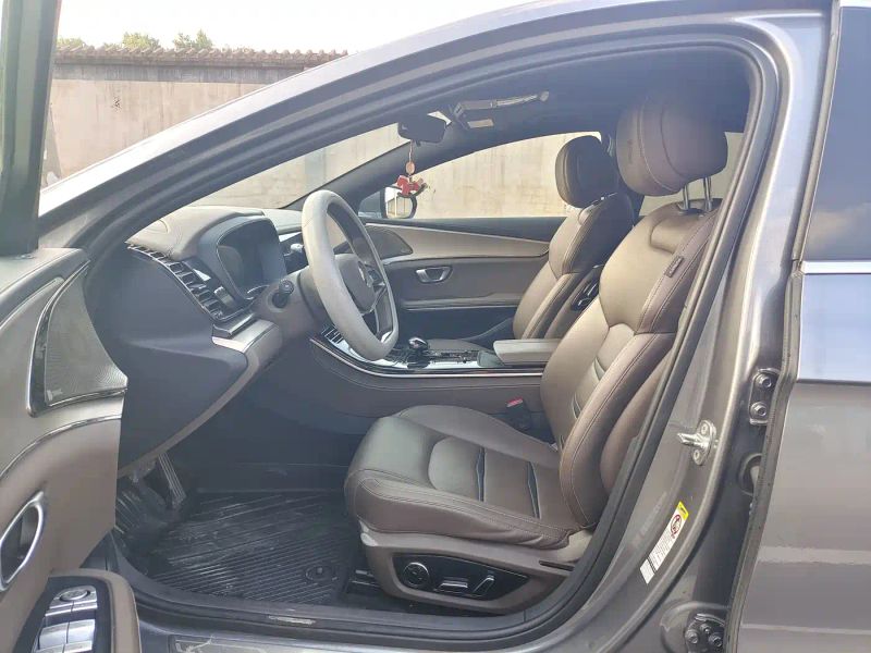 han sedan