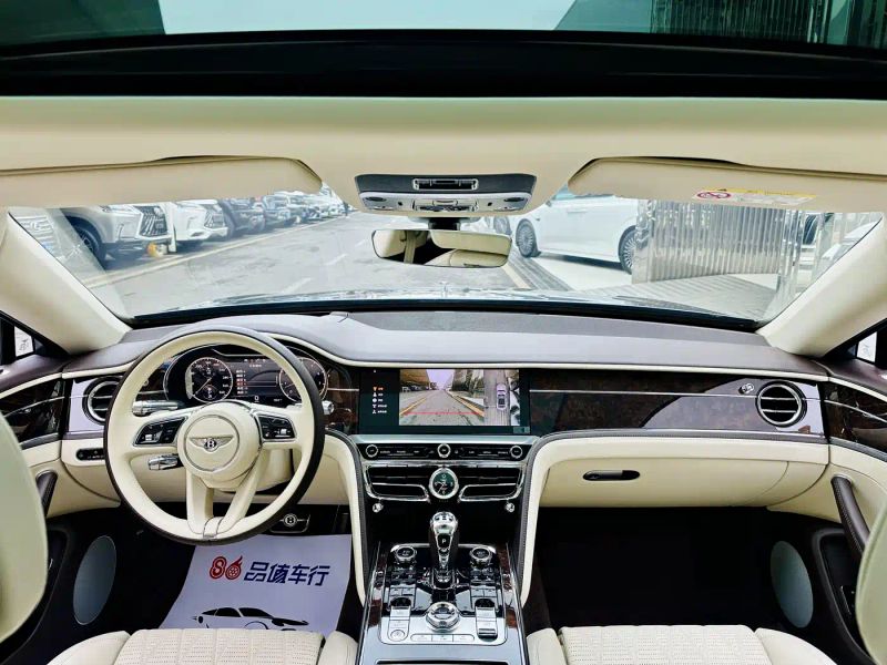 tian-yue sedan