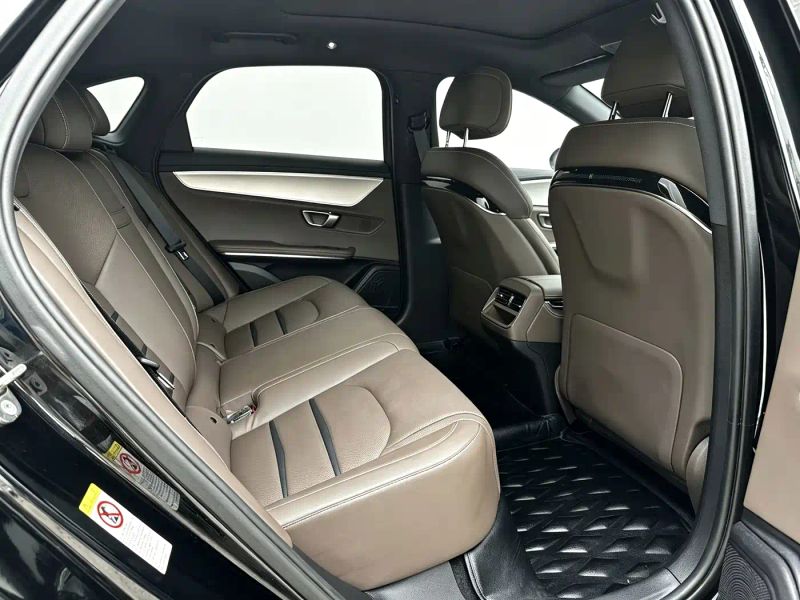 han sedan