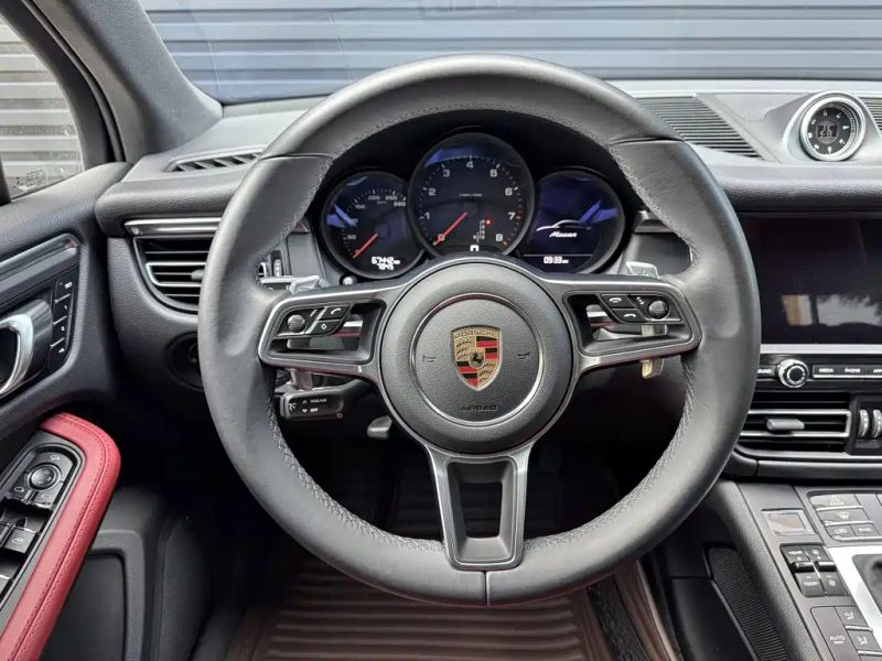 macan macan