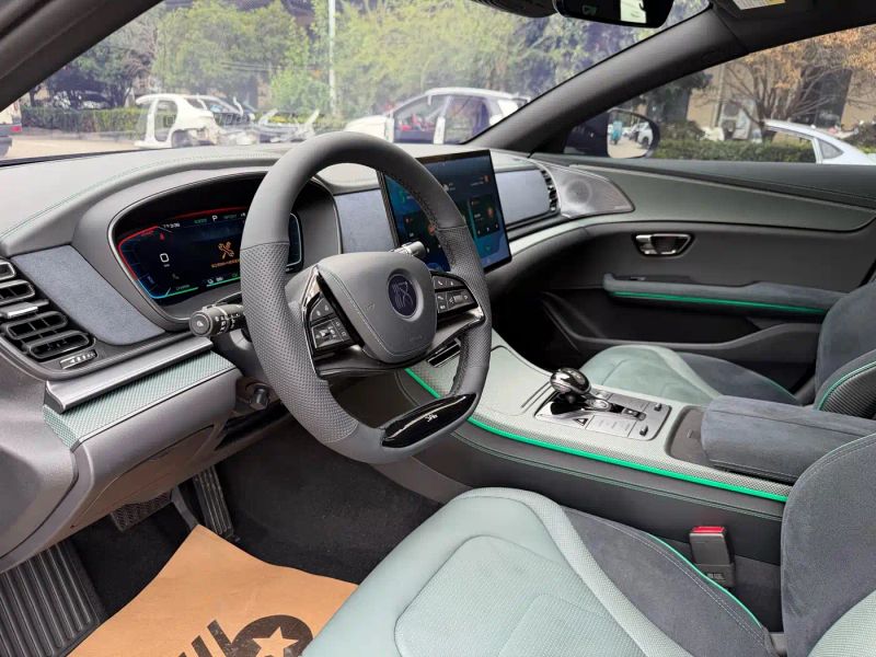 han sedan