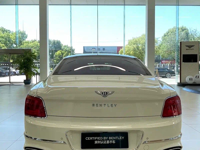 tian-yue sedan