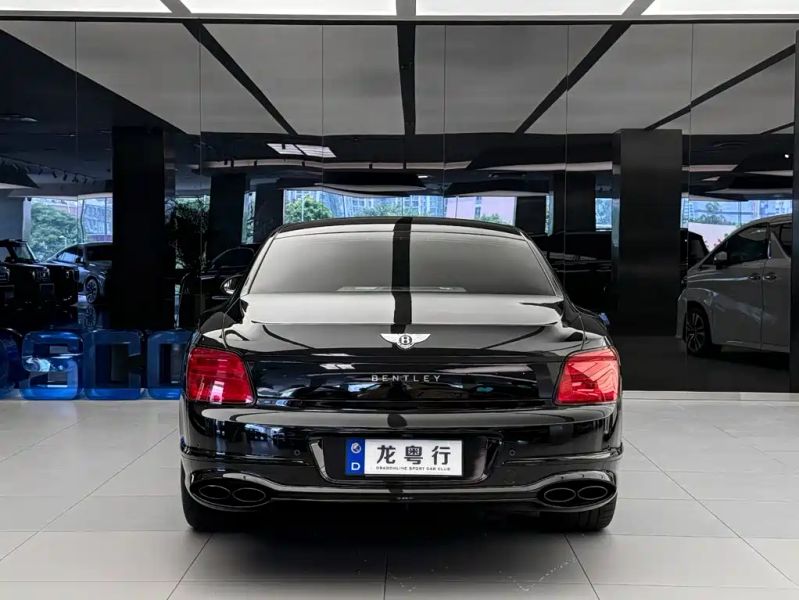 tian-yue sedan