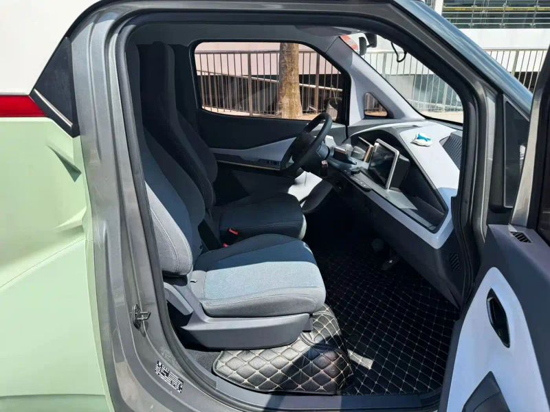 Baojun e