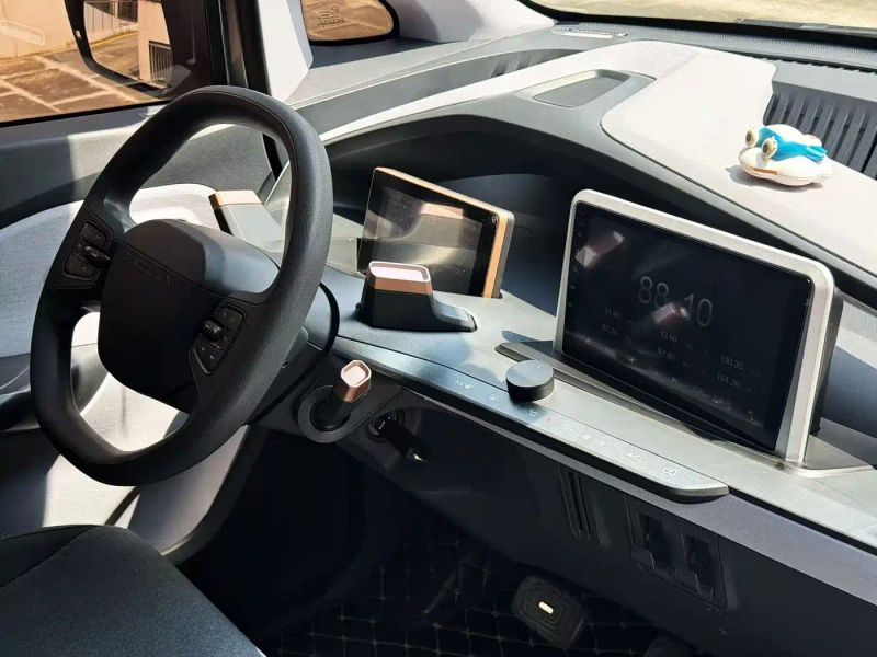 Baojun e