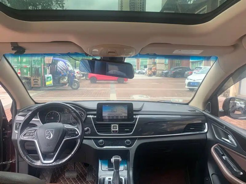 Baojun 560