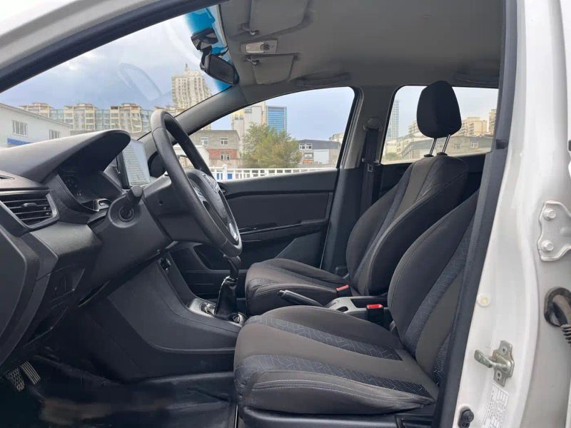 Baojun 310