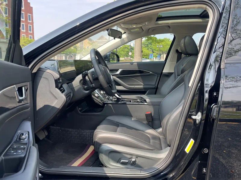 Besturn b70