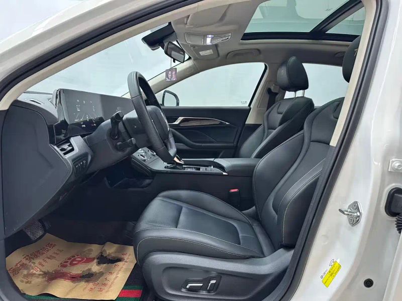 Besturn b70