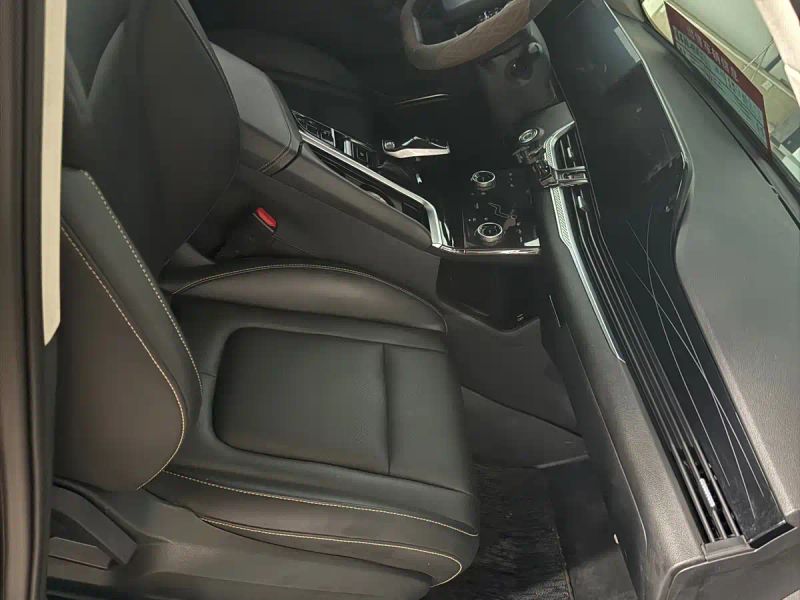 Besturn b70