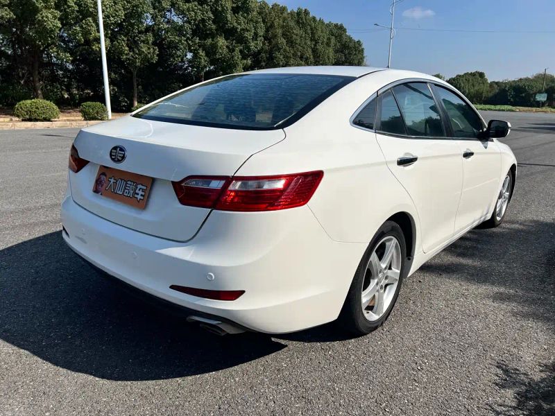 Besturn b70