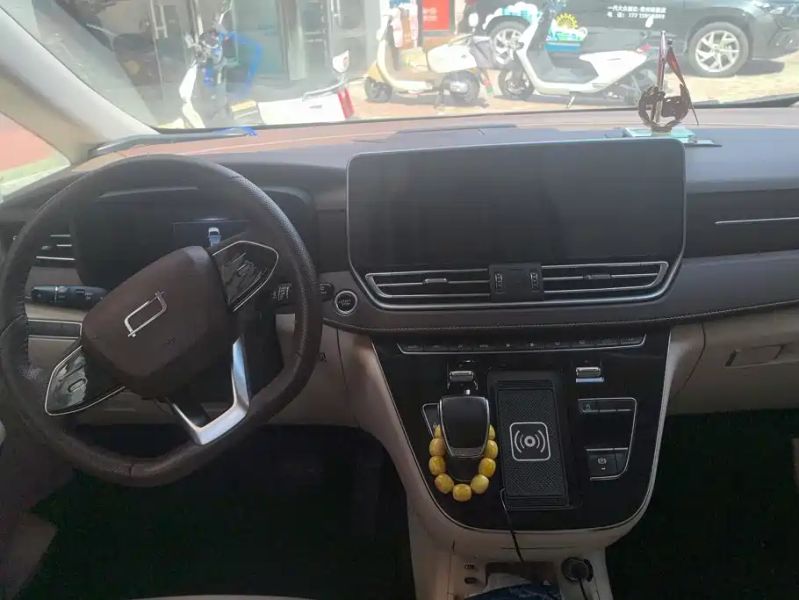 Besturn m9