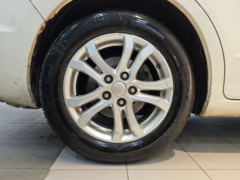 Besturn b50