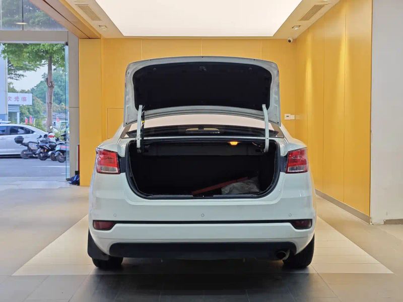 Besturn b50