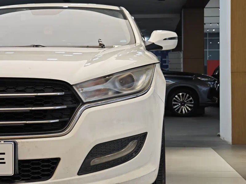 Besturn b50