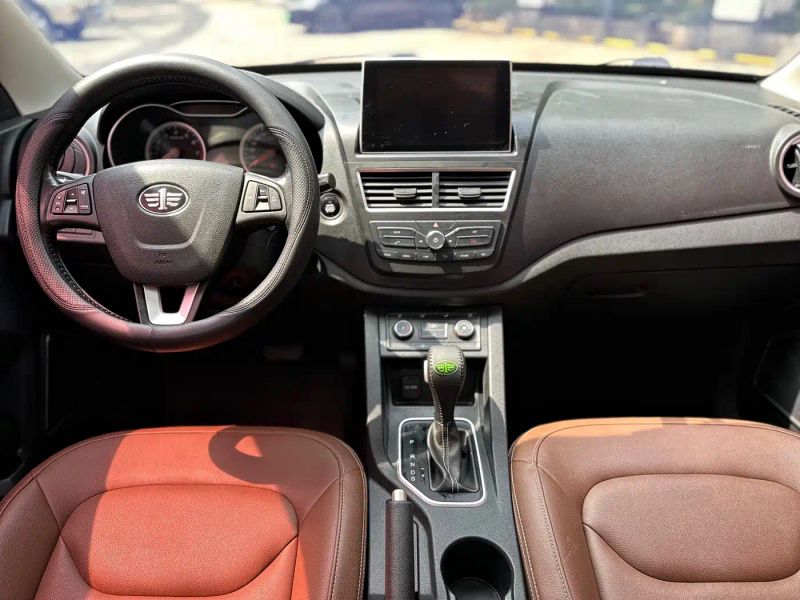 Besturn x40