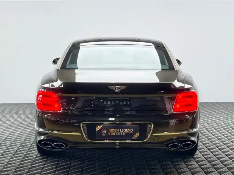 tian-yue sedan