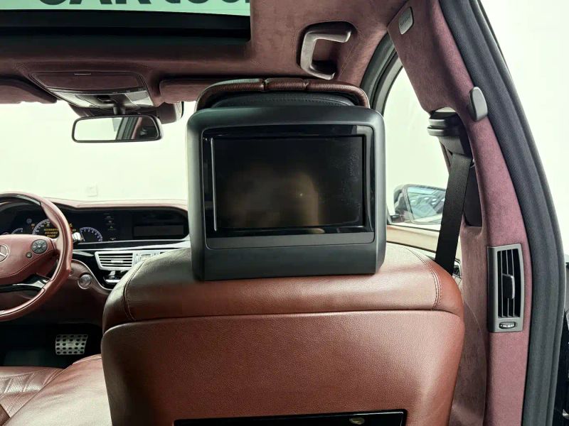 Porsche s-class