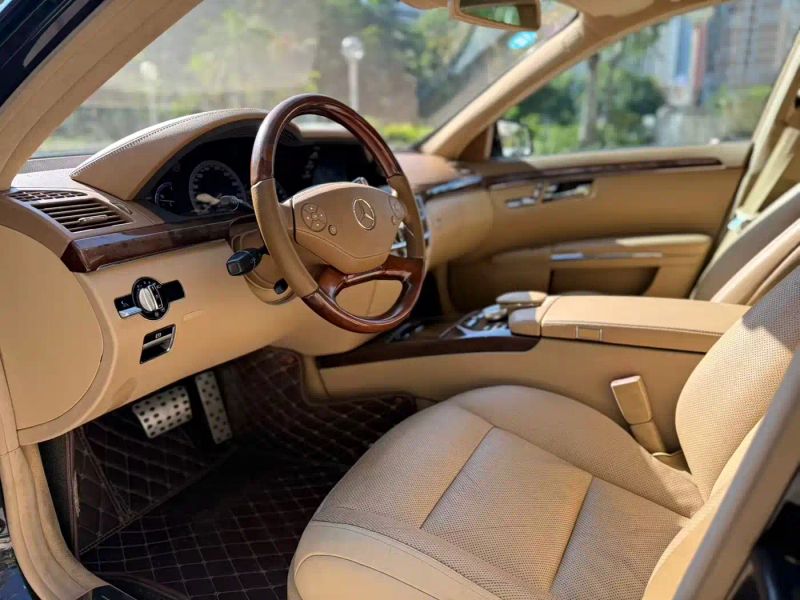 Porsche s-class