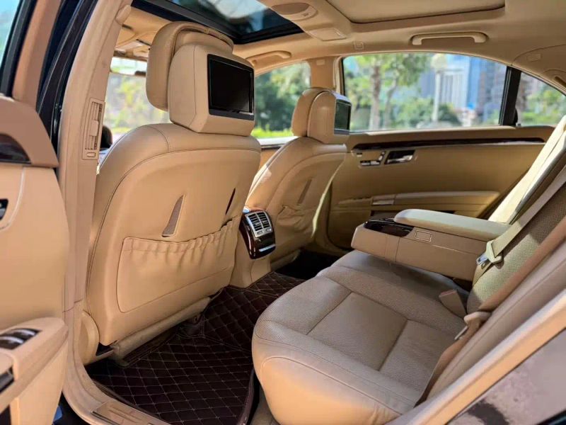 Porsche s-class