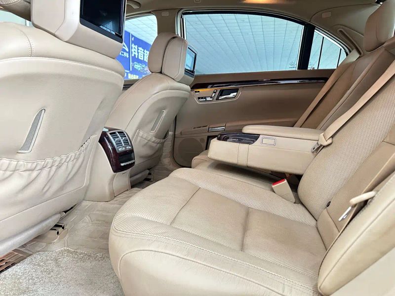 Porsche s-class