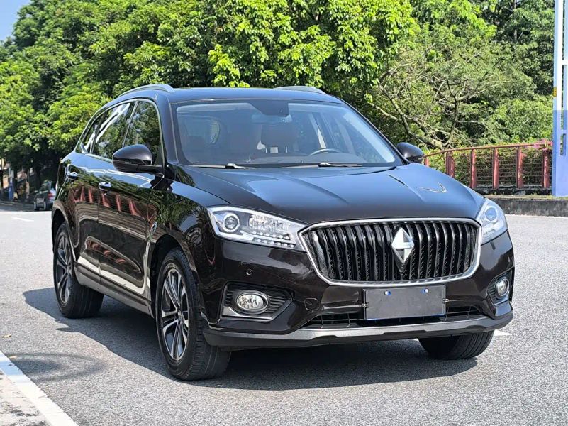 Borgward bx7