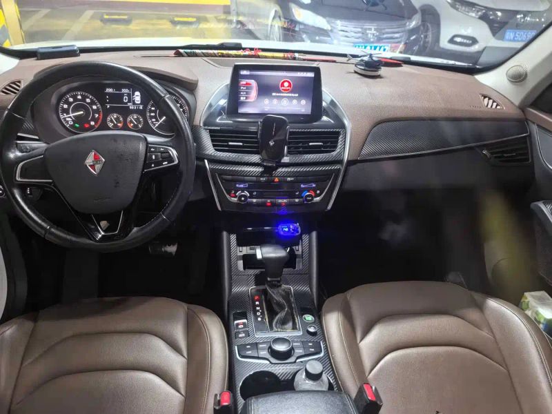Borgward bx5