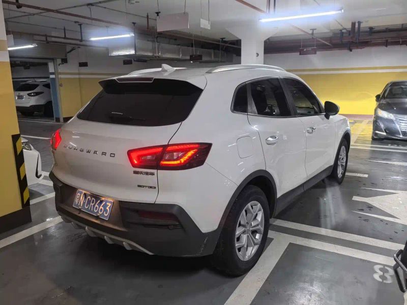 Borgward bx5