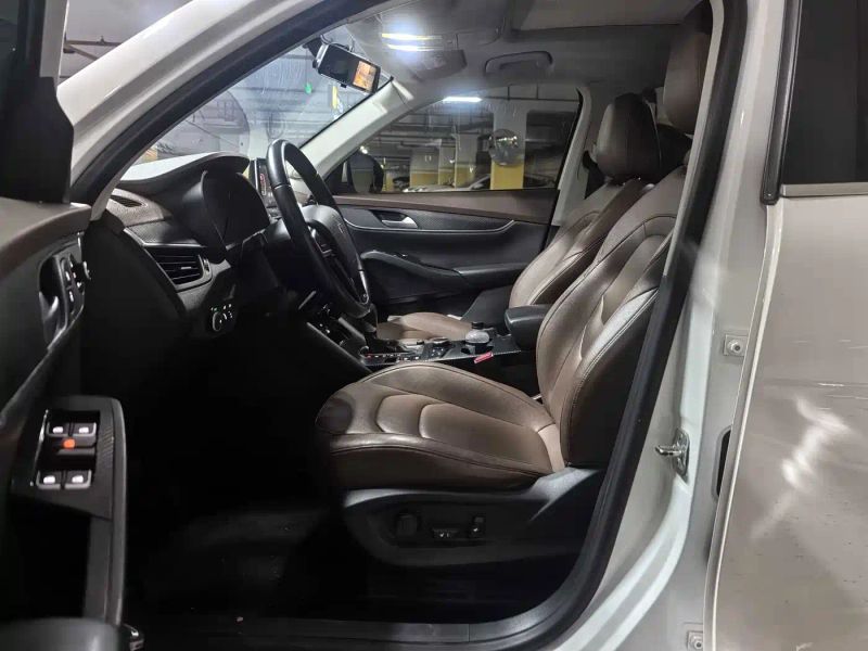 Borgward bx5
