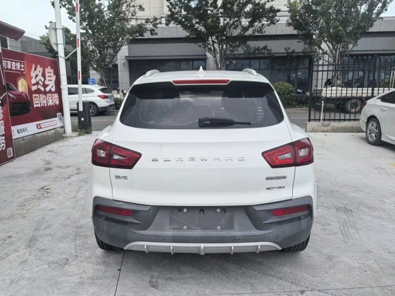Borgward bx5