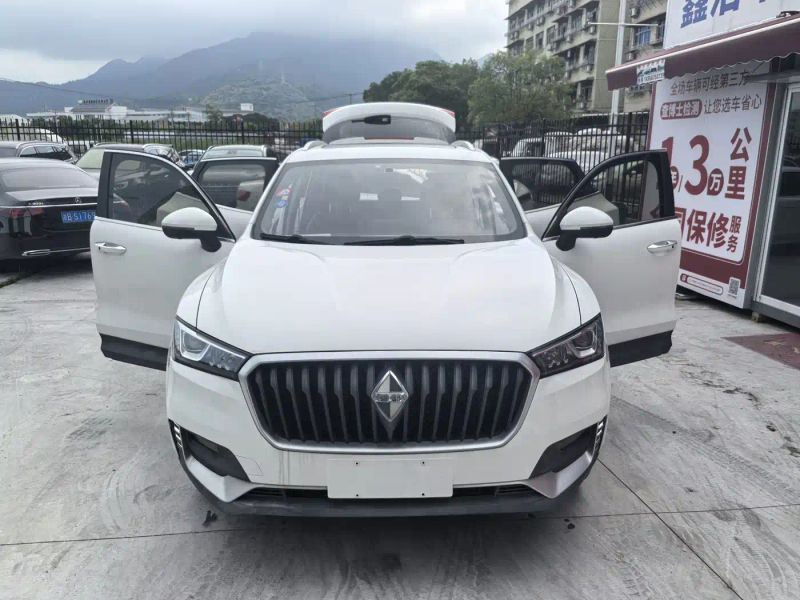 Borgward bx5