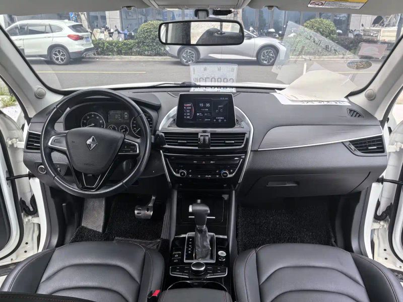 Borgward bx5