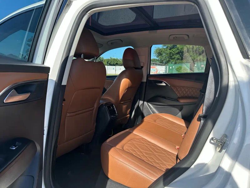 Borgward bx7
