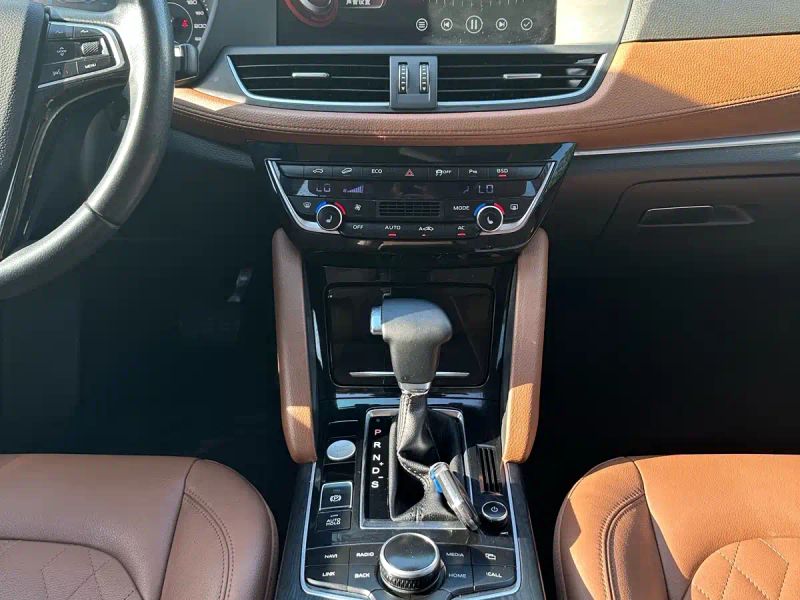 Borgward bx7