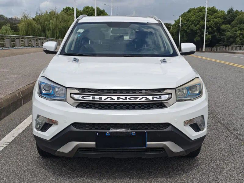 Changan cs75