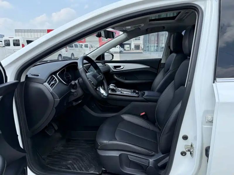 Roewe i6-max