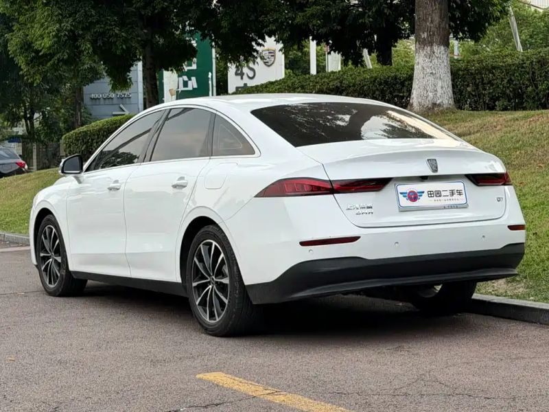 Roewe d7