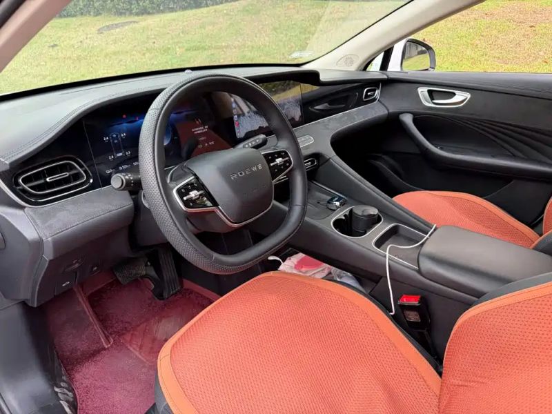 Roewe d7