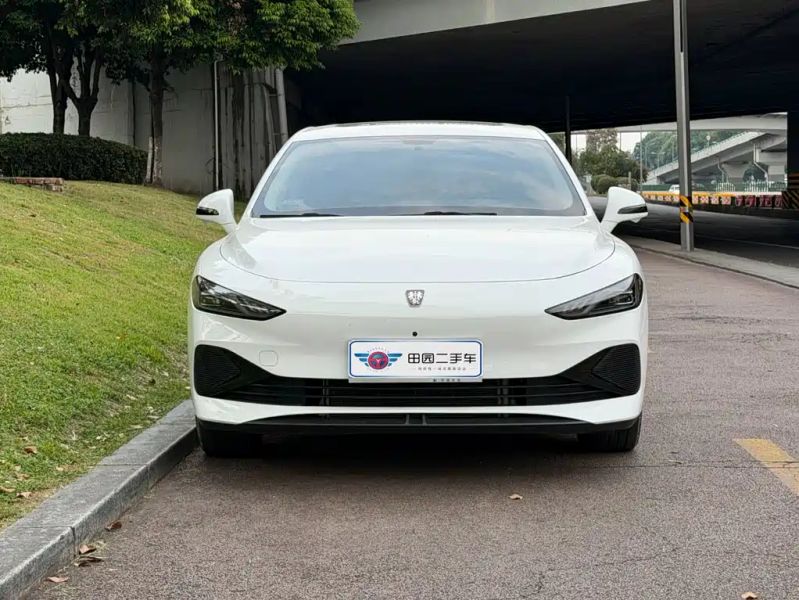 Roewe d7