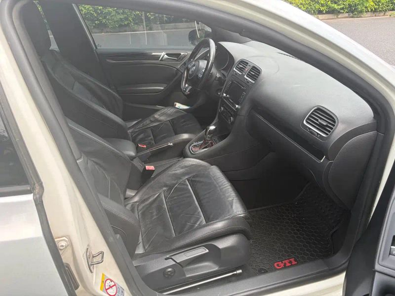 faw-volkswagen golf