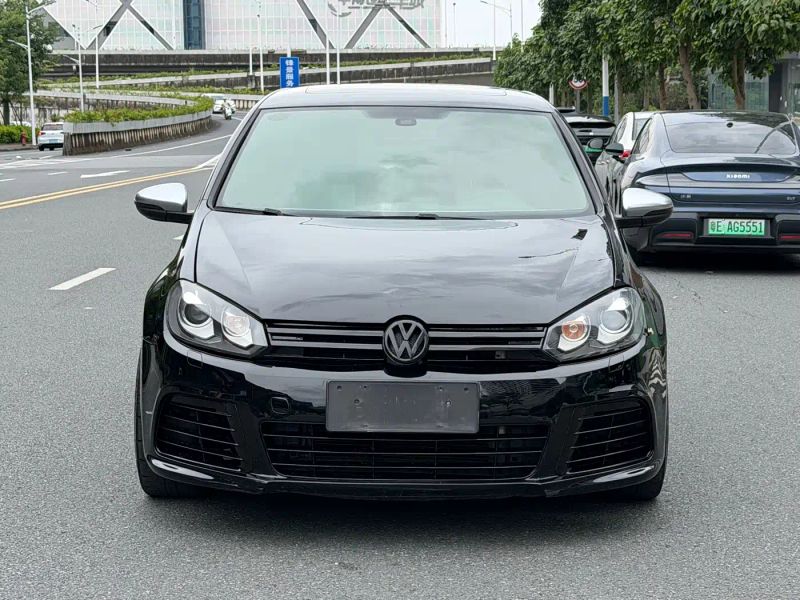 faw-volkswagen golf