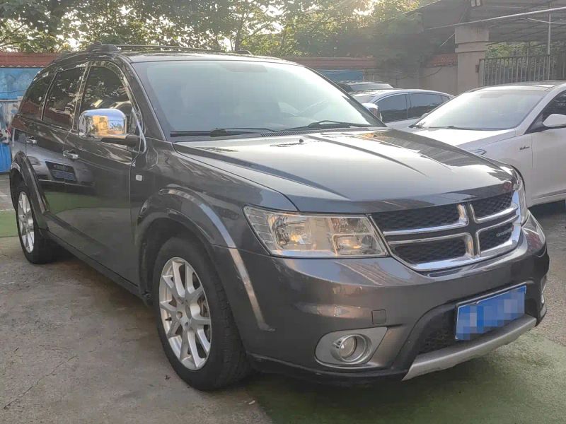 Dodge crossroad