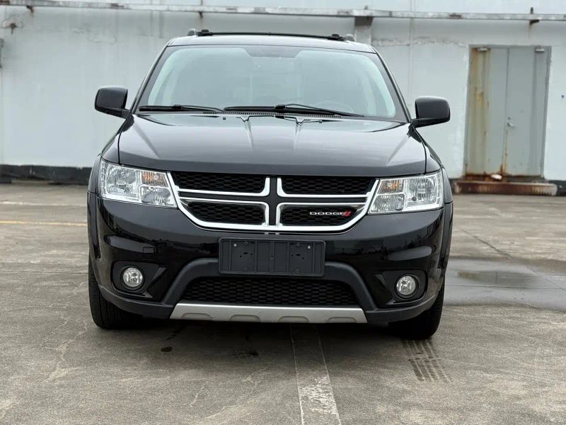 Dodge crossroad
