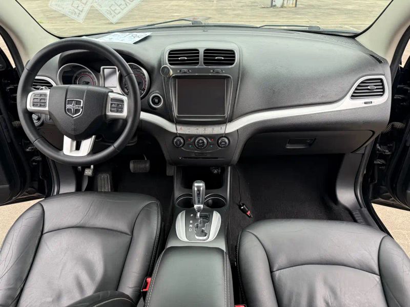 Dodge crossroad
